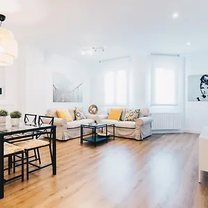 Appartamento By People, Bilbao